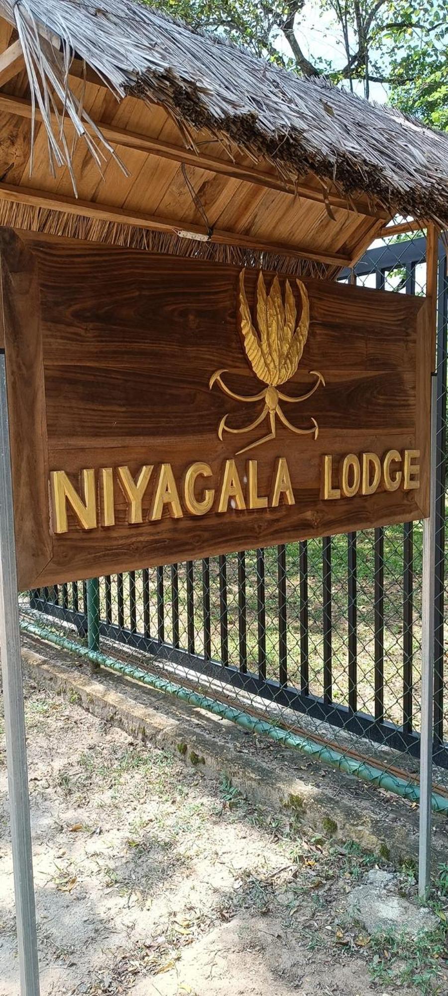 Hotel Niyagala Lodge Sigiriya Buitenkant foto