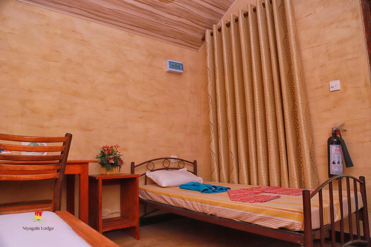 Hotel Niyagala Lodge Sigiriya Buitenkant foto