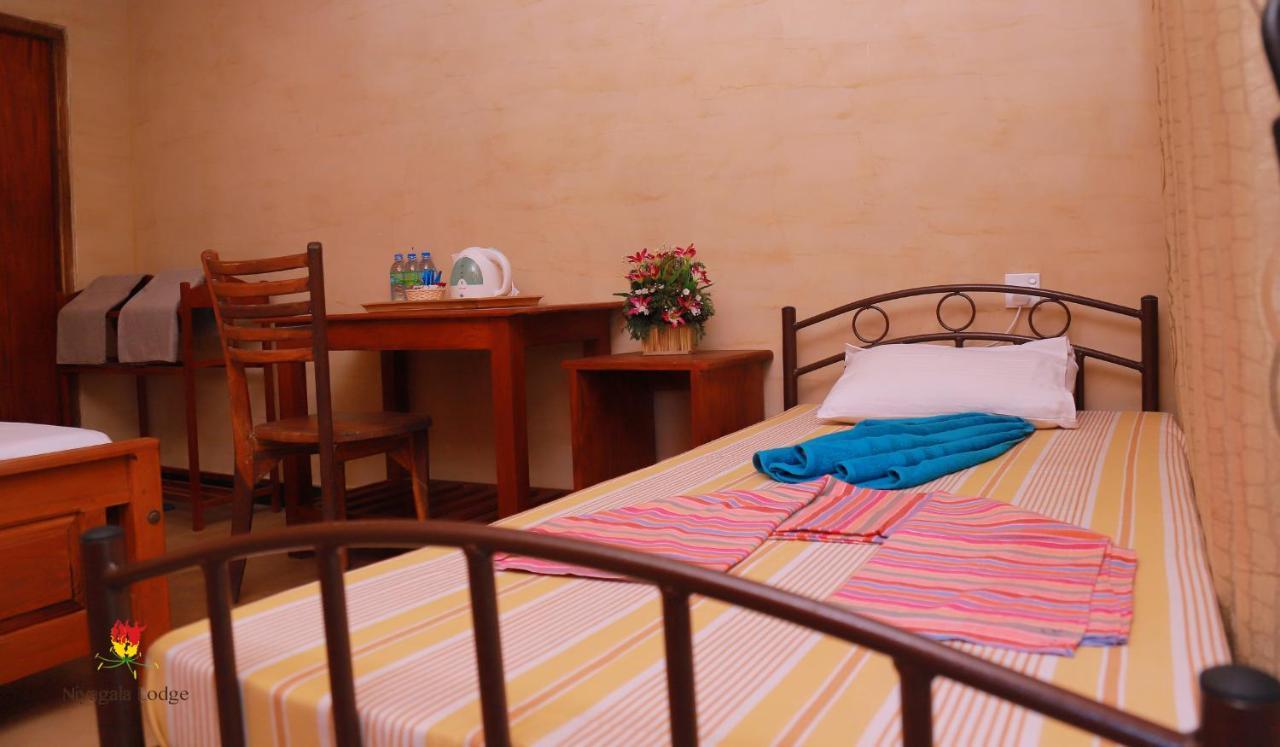 Hotel Niyagala Lodge Sigiriya Buitenkant foto