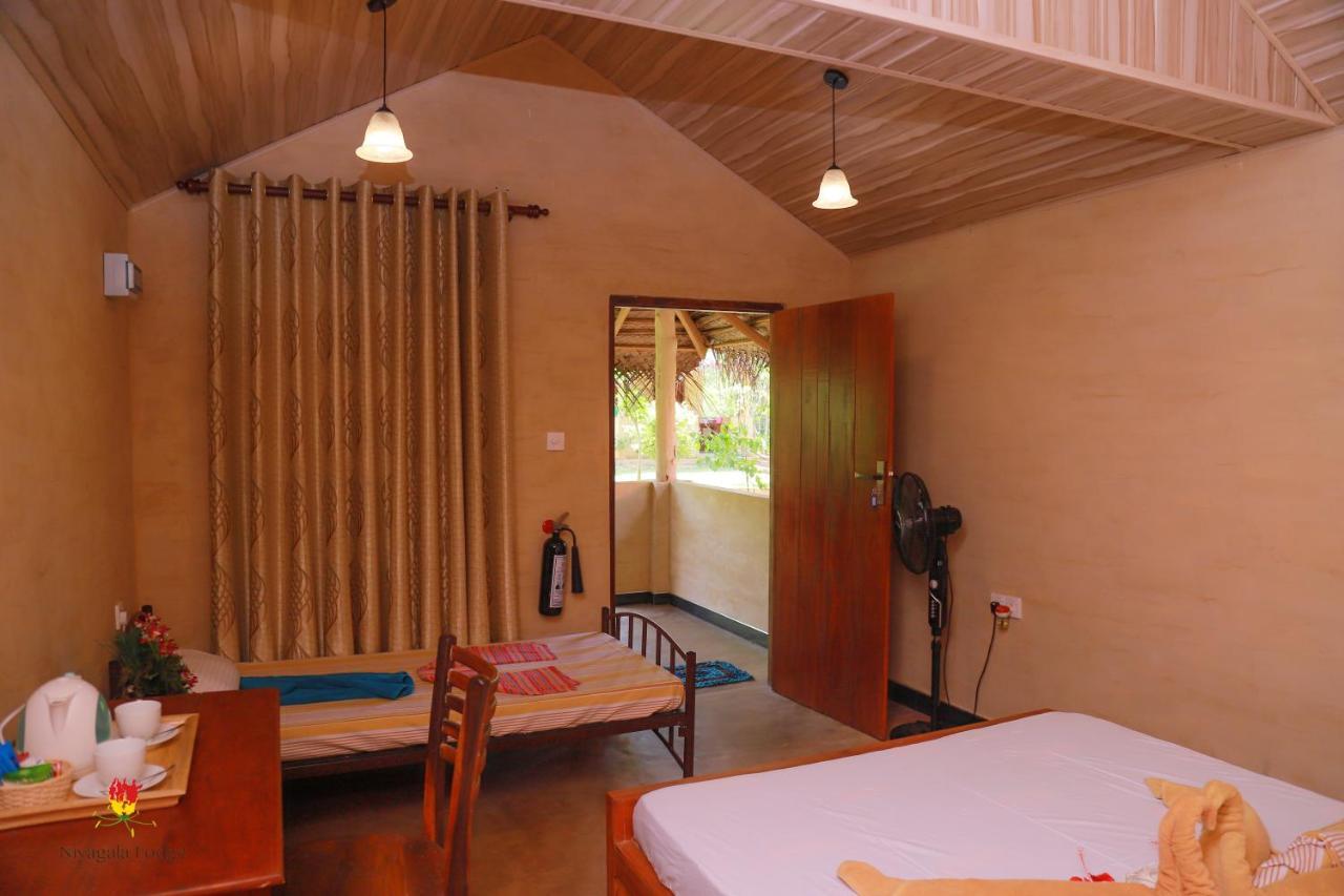 Hotel Niyagala Lodge Sigiriya Buitenkant foto